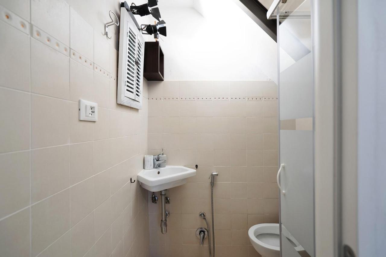 Hemingway'S Shelter Villa Специя Екстериор снимка